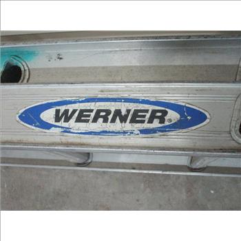 40' Extension Ladder