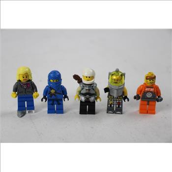 5 Lego Mini Figs