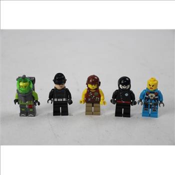 5 Lego Mini Figs