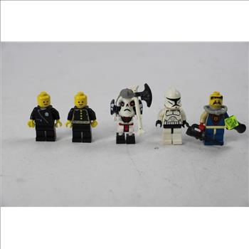 5 Lego Mini Figs