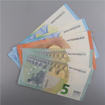 60 EU Currency