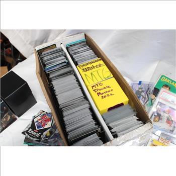 600+ MTG And Sports Trading Card Lot