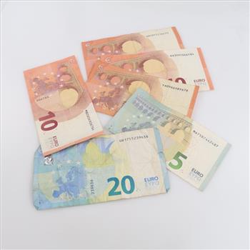 65 Euros
