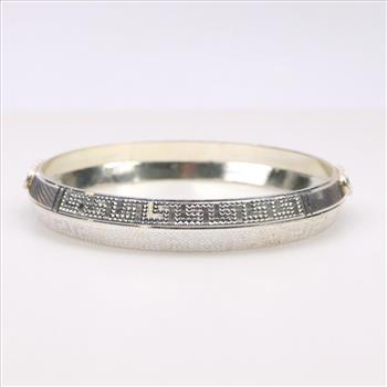 .800-.900 Silver Bangle