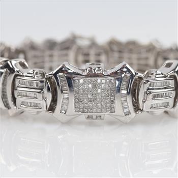 8.33cts TW Diamond 14kt White Gold Bracelet-Evaluated By Our Certified Gemologist-AGS/GIA