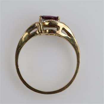 8kt Gold Two-tone Red Stone Ring