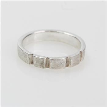 .999 Silver 4g Ring