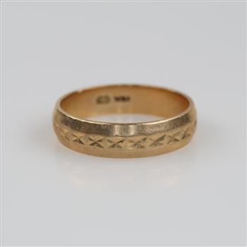 9kt Gold Band