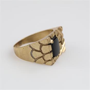 9kt Gold Black Stone Nugget Style Signet Ring
