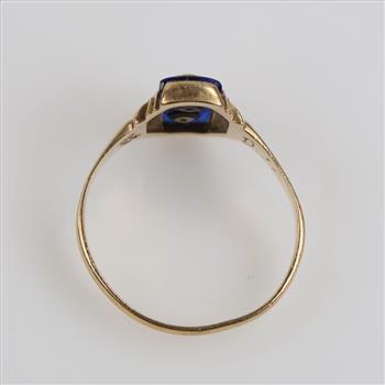 9kt Gold Blue Stone Ring