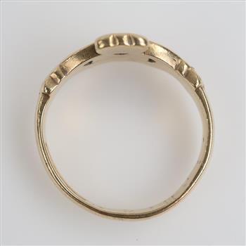 9kt Gold Claddagh Ring