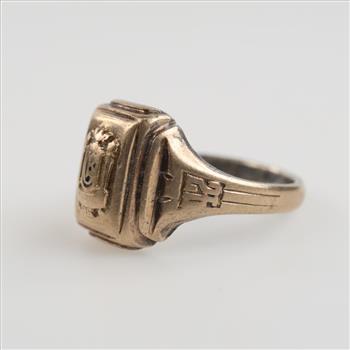9kt Gold Class Ring