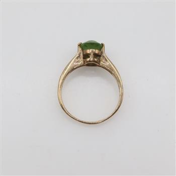 9kt Gold Green Stone Ring