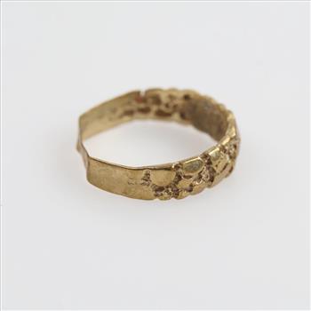 9kt Gold Nugget Style Ring