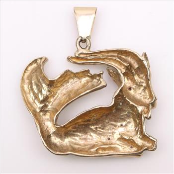 9kt Gold Two-tone Ruby Capricorn Pendant