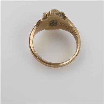 9kt Gold White Stone Class Ring