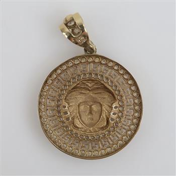 9kt Two Tone Gold Clear Stone Medusa Head Circle Pendant