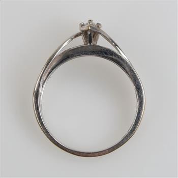 9kt White Gold Diamond Ring