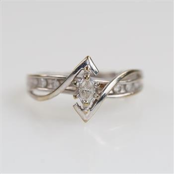 9kt White Gold Diamond Ring