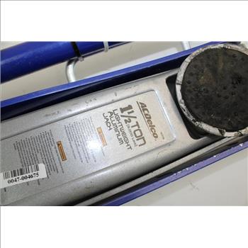 ACDelco 1.5 Ton Aluminum Racing Jack (Model 34745)