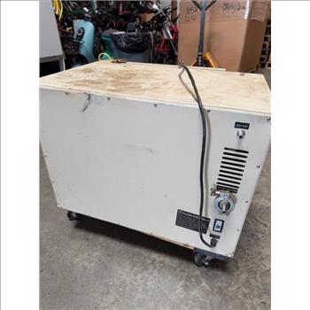 Across International Accu-Temp 19F Vacuum Oven