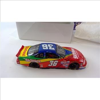 Action Racing 1/24 Scale Ernie Irvan Car