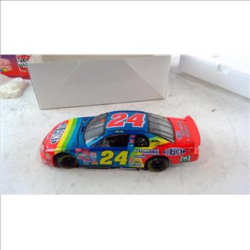 Action Racing 1/24 Scale Jeff Gordon Car