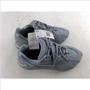 Adidas Yeezy Boost 700 Mens Shoes Size 8