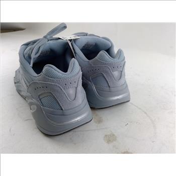Adidas Yeezy Boost 700 Mens Shoes Size 8