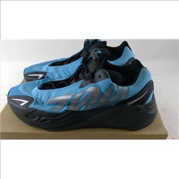 Adidas Yeezy Boost 700 MNVN Mens Shoes Size 10.5