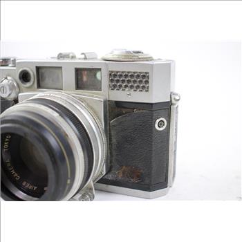 Aires 35-V 35mm SLR Camera