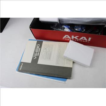 AKAI Professional MPC Live II