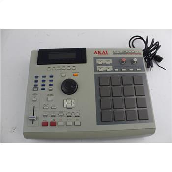 Akai Professional MPC2000XL MIDI Production Center Drum Machine Sampler