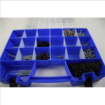 Akro Mils Parts Organizer Storage Case With Parts
