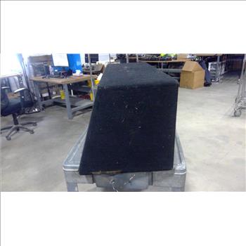 Alpine Speakers In Enclosure