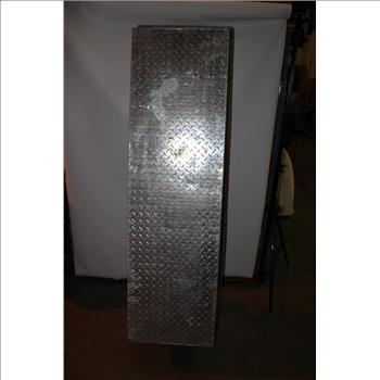 Aluminum Gull Wing Truck Bed Tool Box