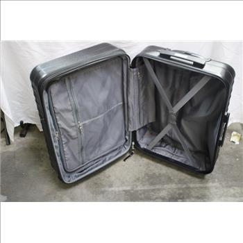 Amazon Basics 4-Wheel  Hard Shell Spinner Suitcase, Black