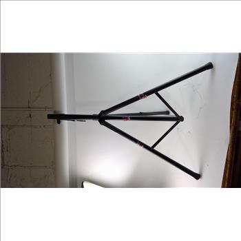 Amazon Basics Tripod