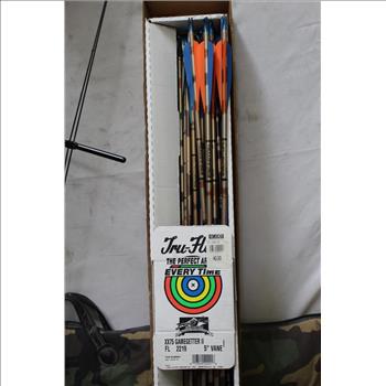 American Puma Bow With Tru-flite Bows