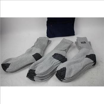 AMKA Black Luggage, Levi's 502 W31xL32, USA Socks