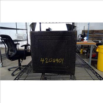 AP 3Stack Speakers In Enclosure