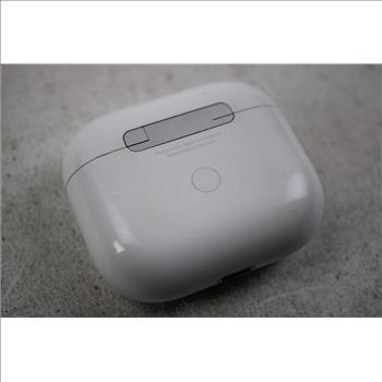 Apple AirPods 3 With Charging Case