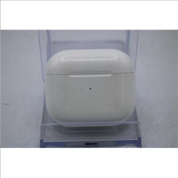 Apple AirPods (3rd Gen) With Charging Case
