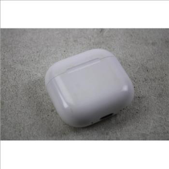 Apple AirPods 4 With Charging Case