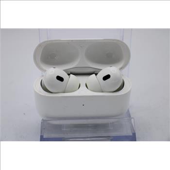 Apple AirPods Pro With Charging Case