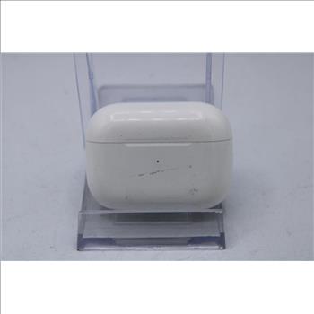 Apple AirPods Pro With Charging Case