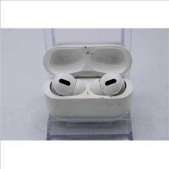 Apple AirPods Pro With Charging Case