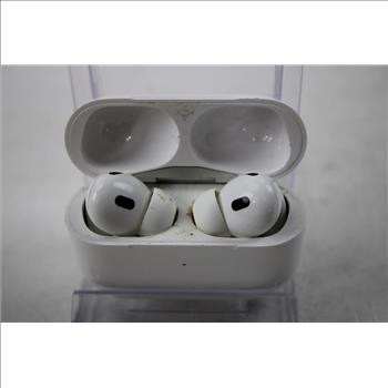 Apple AirPods Pro With Charging Case