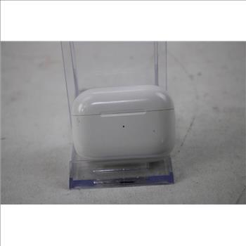 Apple AirPods Pro With Charging Case