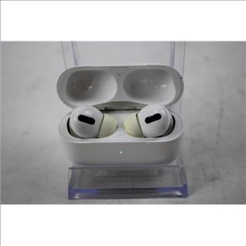 Apple AirPods Pro With Charging Case